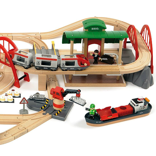 brio 100 piece train set