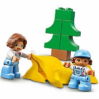 LEGO Duplo Family Camping Van Adventure