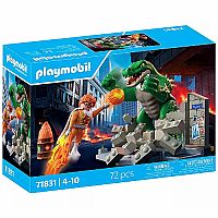Playmobil Hero Battle Against Giant Lizard