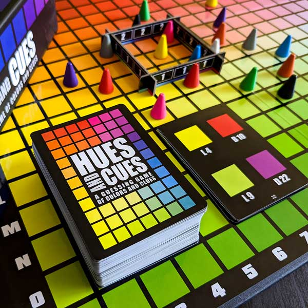 Hues and Cues Board Game Smart Kids Toys