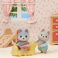 Calico Critters Husky Twins