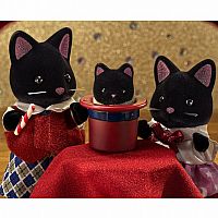 Calico Critters Midnight Cat Family