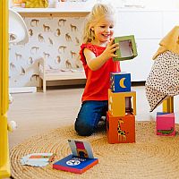Peek-A-Zoo Preschool Puzzle Game