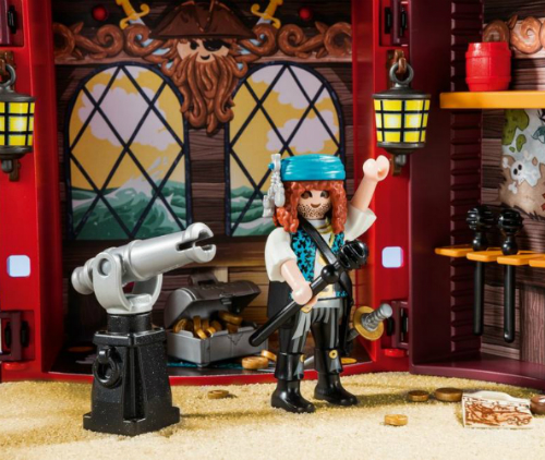 playmobil pirate box